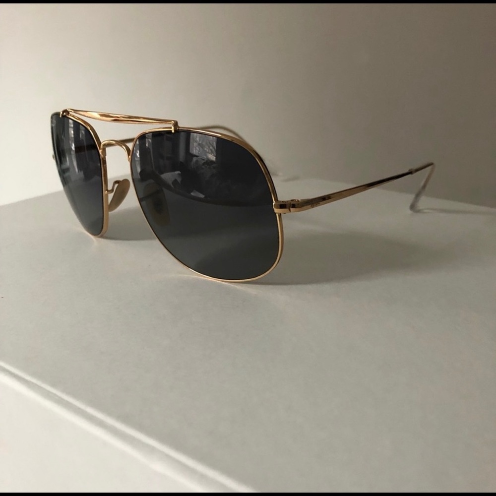 Authentic Gold Rayban Polarized General Sunglasses